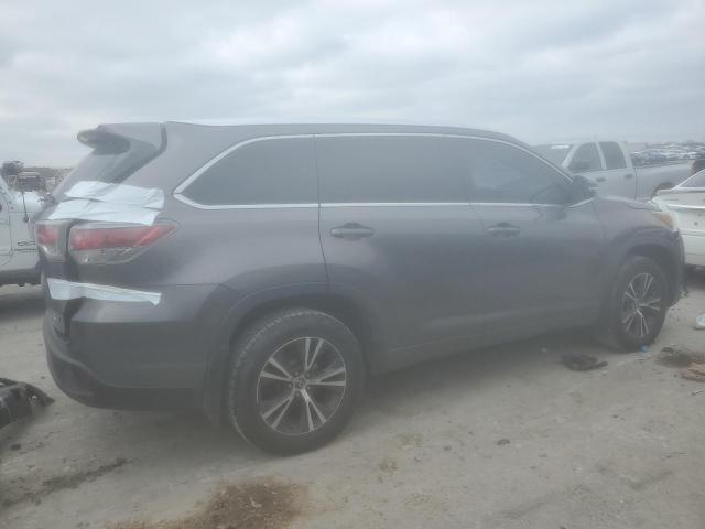 Photo 3 from auction – 2016 TOYOTA HIGHLANDER with VIN 5TDKKRFH3GS155248