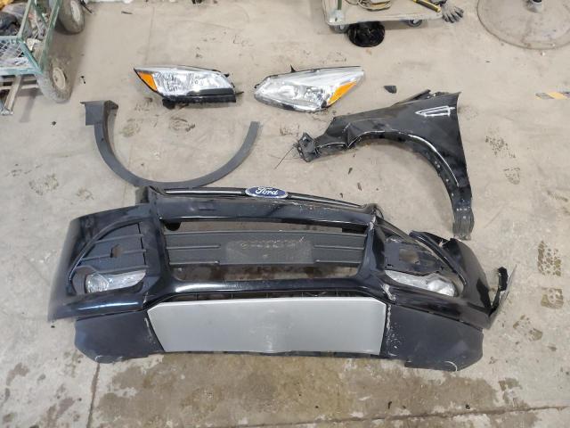 Photo 13 from auction – 2016 FORD ESCAPE SE with VIN 1FMCU0G77GUB32823