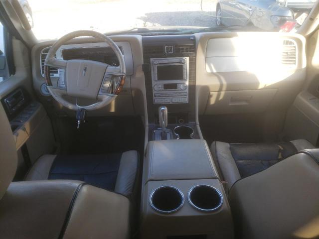 Photo 8 from auction – 2009 LINCOLN NAVIGATOR with VIN 5LMFU27559EJ02172