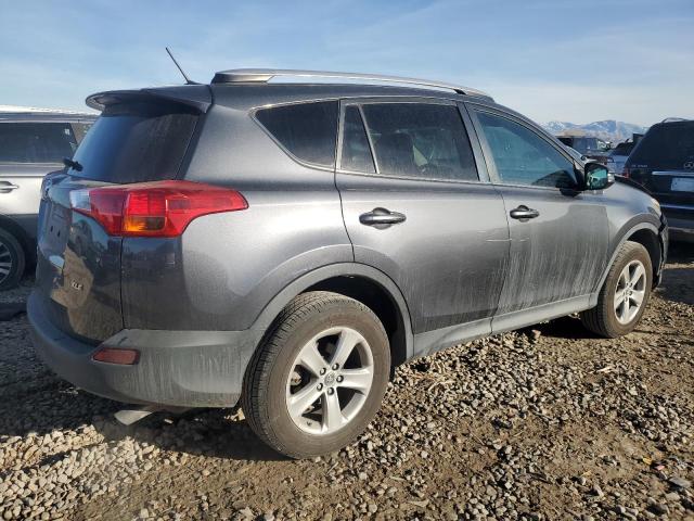 Photo 3 from auction – 2015 TOYOTA RAV4 XLE with VIN JTMWFREV3FD063855