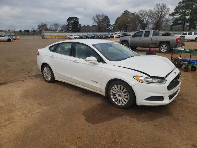 Photo 4 from auction – 2016 FORD FUSION SE with VIN 3FA6P0LU9GR178946