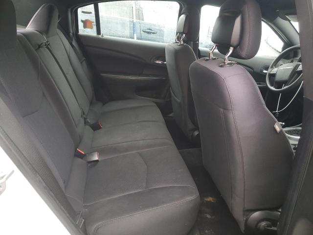Photo 10 from auction – 2014 CHRYSLER 200 LX with VIN 1C3CCBAB7EN210805