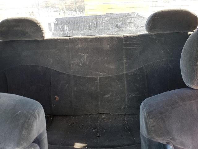 Photo 10 from auction – 2000 CHEVROLET SILVERADO with VIN 1GCEK19T0YE182980