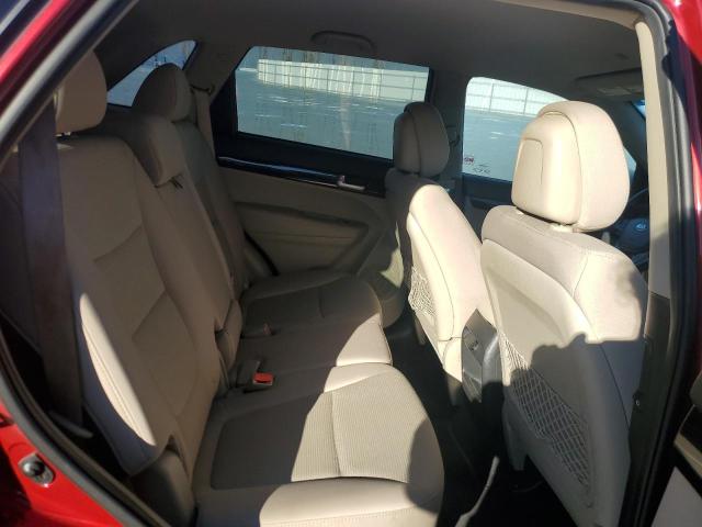 Photo 11 from auction – 2015 KIA SORENTO LX with VIN 5XYKT3A64FG657696