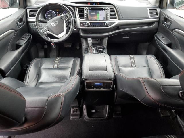 Photo 8 from auction – 2019 TOYOTA HIGHLANDER with VIN 5TDKZRFH4KS330191
