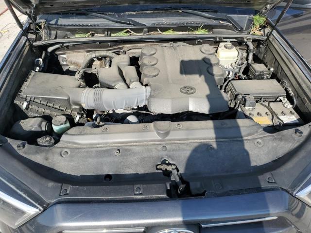 Photo 12 from auction – 2022 TOYOTA 4RUNNER SR with VIN JTENU5JR9N6009364