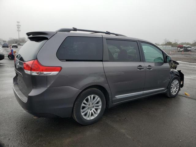 Photo 3 from auction – 2014 TOYOTA SIENNA XLE with VIN 5TDYK3DC9ES424834