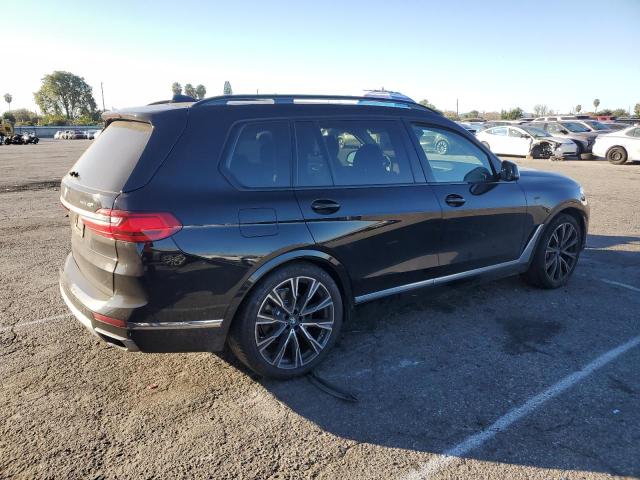 Photo 3 from auction – 2021 BMW X7 XDRIVE4 with VIN 5UXCW2C08M9F01109