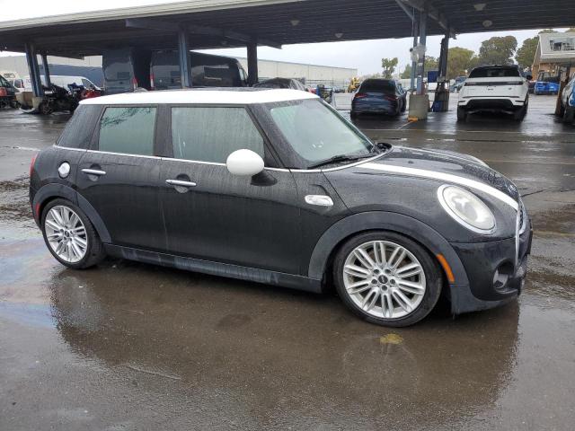 Photo 4 from auction – 2016 MINI COOPER S with VIN WMWXU3C57G2B67272