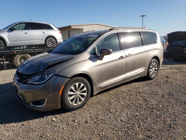 CHRYSLER PACIFICA T 2017 с VIN 2C4RC1BG1HR575997 - Снимка от търг