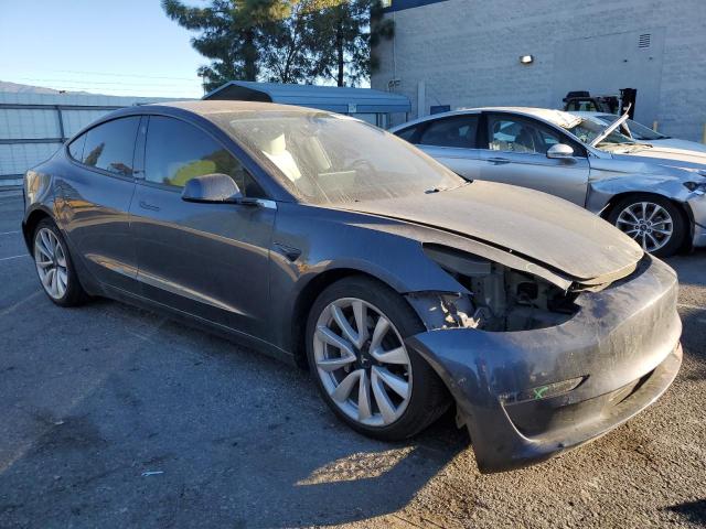 Photo 4 from auction – 2018 TESLA MODEL 3 with VIN 5YJ3E1EB0JF100438