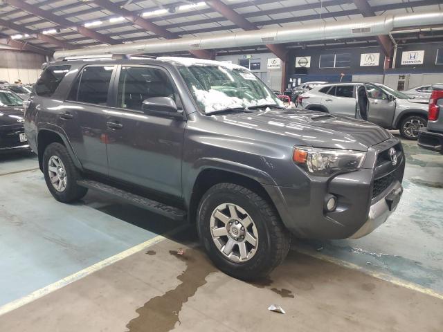 Photo 4 from auction – 2016 TOYOTA 4RUNNER SR with VIN JTEBU5JR1G5397167