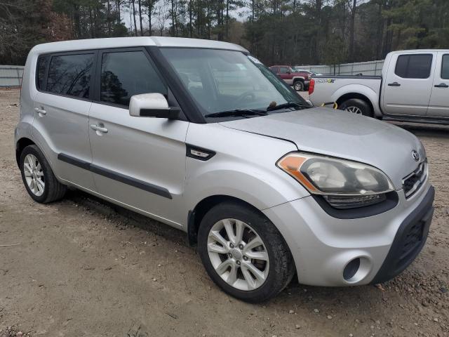 Photo 4 from auction – 2013 KIA SOUL with VIN KNDJT2A58D7639774