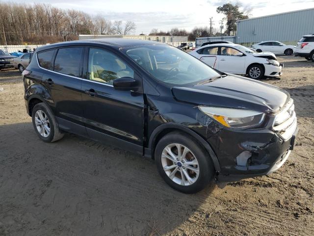 Photo 4 from auction – 2017 FORD ESCAPE SE with VIN 1FMCU0GD4HUC34085