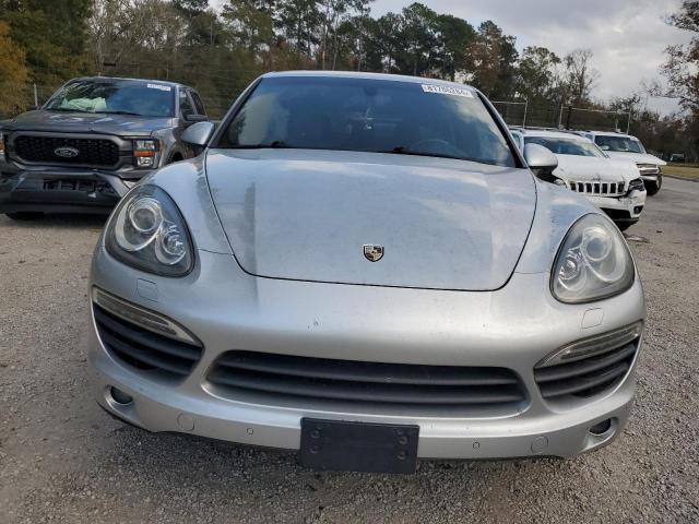 Photo 5 from auction – 2011 PORSCHE CAYENNE S with VIN WP1AE2A28BLA93643