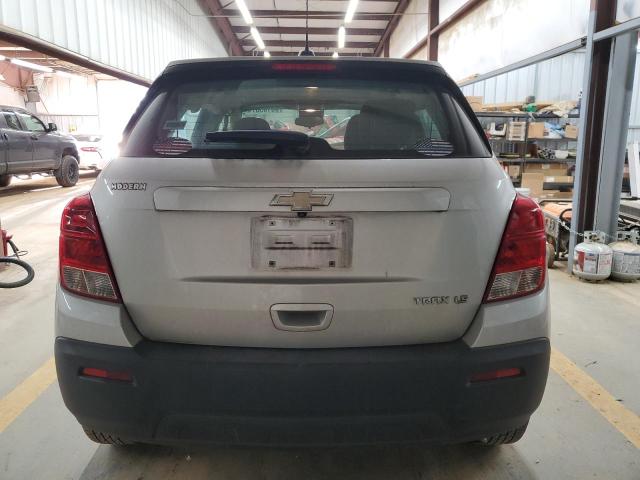 Photo 6 from auction – 2015 CHEVROLET TRAX LS with VIN KL7CJKSB6FB071735