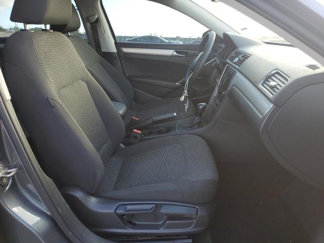 Photo 7 from auction – 2018 VOLKSWAGEN PASSAT S with VIN 1VWAA7A36JC024304