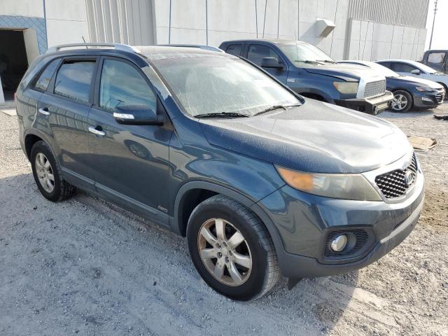 Photo 4 from auction – 2011 KIA SORENTO BA with VIN 5XYKTDA13BG015474