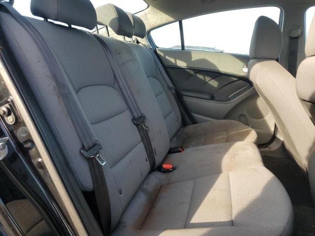 Photo 10 from auction – 2017 KIA FORTE LX with VIN 3KPFK4A72HE036086