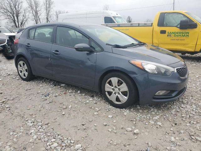 Photo 4 from auction – 2016 KIA FORTE LX with VIN KNAFK5A86G5637359
