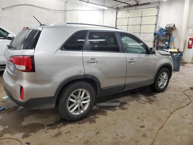 Photo 3 from auction – 2014 KIA SORENTO LX with VIN 5XYKTDA72EG477629
