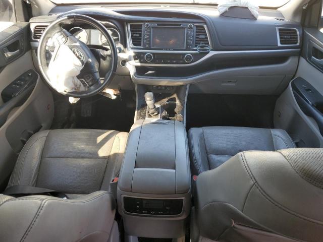 Photo 8 from auction – 2017 TOYOTA HIGHLANDER with VIN 5TDYZRFH3HS189701
