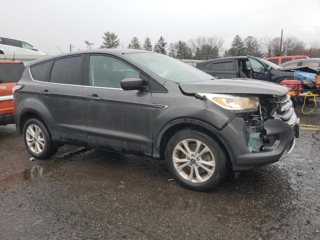 Photo 4 from auction – 2017 FORD ESCAPE SE with VIN 1FMCU9GD1HUE41859