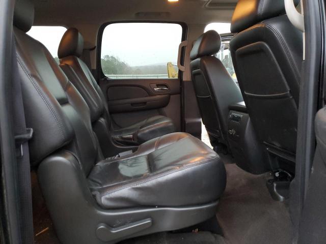 Photo 11 from auction – 2011 CHEVROLET SUBURBAN K with VIN 1GNSKKE32BR232302