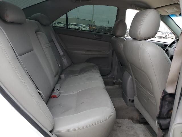 Photo 10 from auction – 2004 TOYOTA CAMRY LE with VIN 4T1BE32K14U300862
