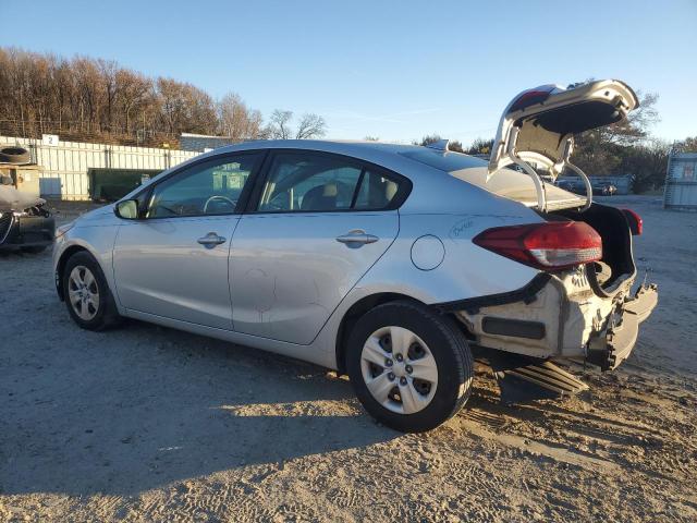 Photo 2 from auction – 2017 KIA FORTE LX with VIN 3KPFK4A75HE031691