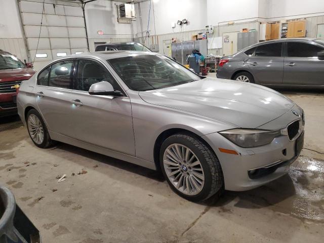 صورة رقم 4 من المزاد - 2013 BMW 328 XI مع VIN WBA3B3C55DF530304