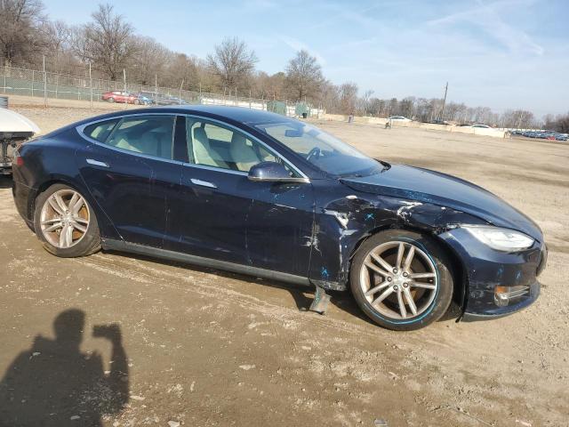 Photo 4 from auction – 2013 TESLA MODEL S with VIN 5YJSA1CN7DFP26416