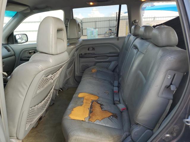 Photo 11 from auction – 2004 HONDA PILOT EXL with VIN 2HKYF185X4H571253