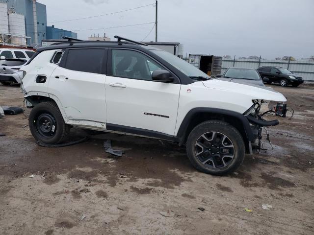 Photo 4 from auction – 2019 JEEP COMPASS TR with VIN 3C4NJDDB9KT722157
