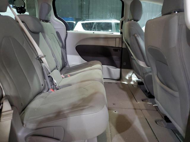 Photo 11 from auction – 2018 CHRYSLER PACIFICA T with VIN 2C4RC1FG2JR109740