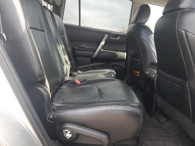 Photo 11 from auction – 2013 TOYOTA HIGHLANDER with VIN 5TDZK3EH8DS115868