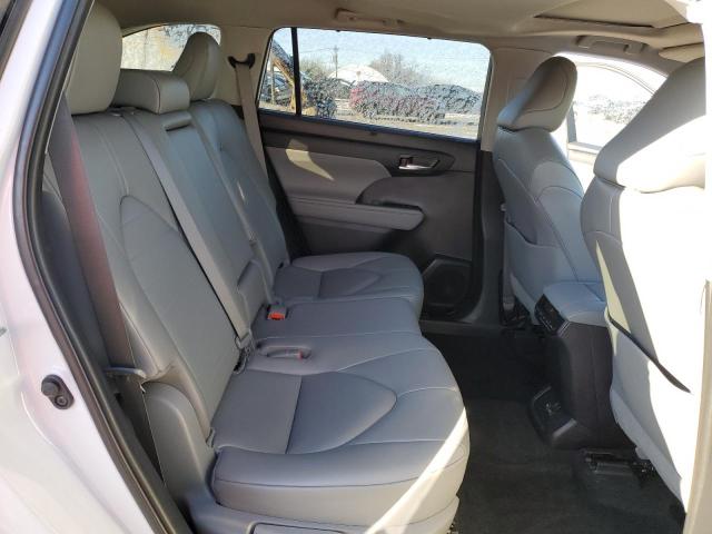 Photo 11 from auction – 2023 TOYOTA HIGHLANDER with VIN 5TDKDRBH6PS022287