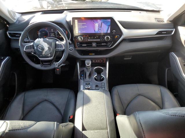 Photo 8 from auction – 2023 TOYOTA HIGHLANDER with VIN 5TDKDRBH5PS524255