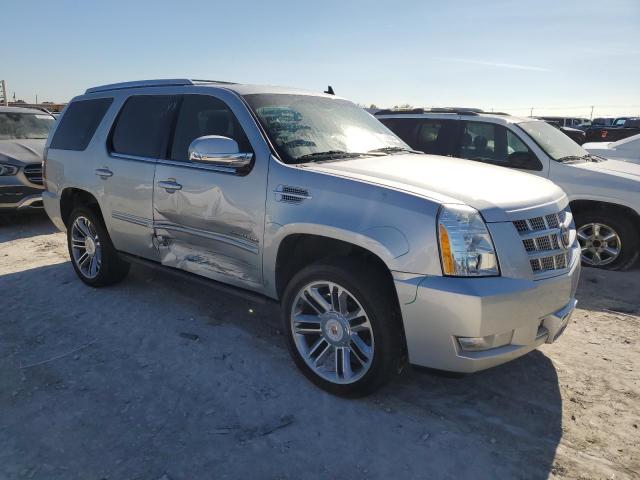 Photo 4 from auction – 2013 CADILLAC ESCALADE P with VIN 1GYS3CEF3DR164871