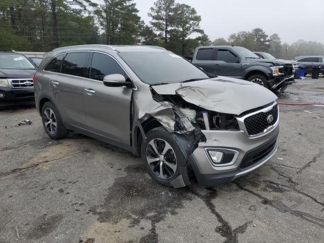 Photo 4 from auction – 2017 KIA SORENTO EX with VIN 5XYPH4A1XHG239907