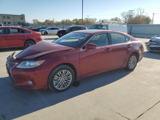 LEXUS ES 350 2014 with VIN JTHBK1GG8E2137564 - Photo from auction