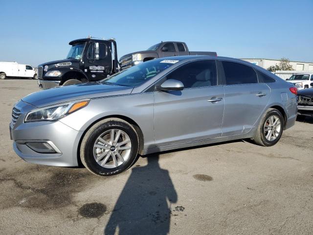 HYUNDAI SONATA SE 2016 with VIN 5NPE24AF8GH328919 - Photo from auction