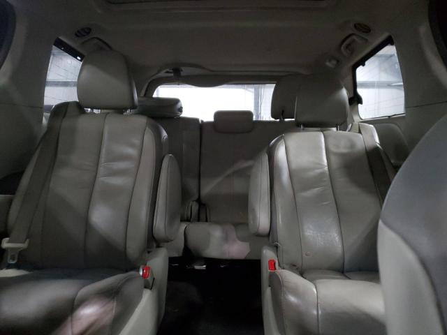 Photo 10 from auction – 2011 TOYOTA SIENNA XLE with VIN 5TDDK3DC9BS015145