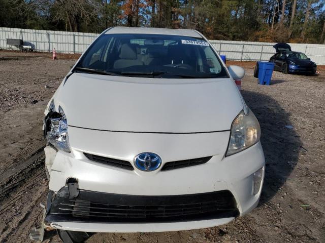 Photo 5 from auction – 2014 TOYOTA PRIUS with VIN JTDKN3DU6E1766454