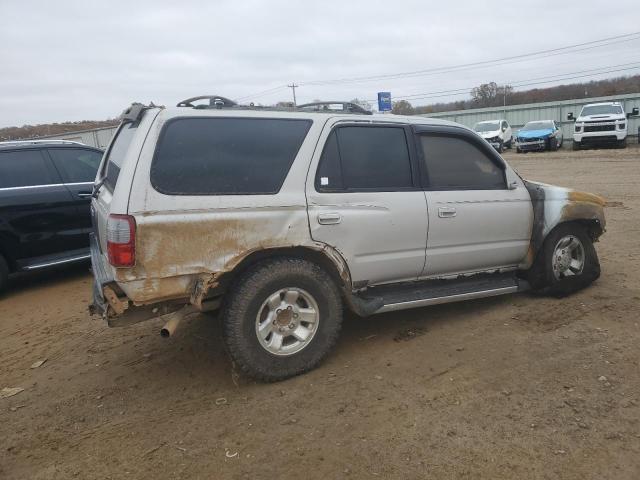 Photo 3 from auction – 1998 TOYOTA 4RUNNER SR with VIN JT3HN86R8W0189924