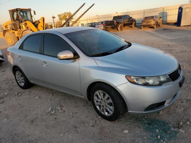 Photo 4 from auction – 2011 KIA FORTE with VIN KNAFU4A25B5398217