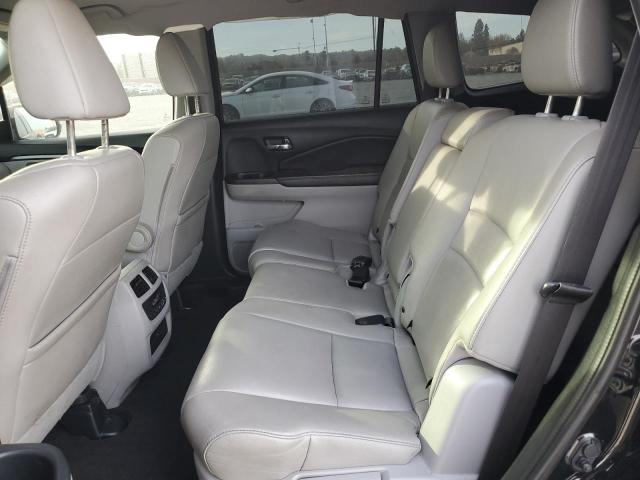 Photo 11 from auction – 2017 HONDA PILOT EXLN with VIN 5FNYF5H77HB003572