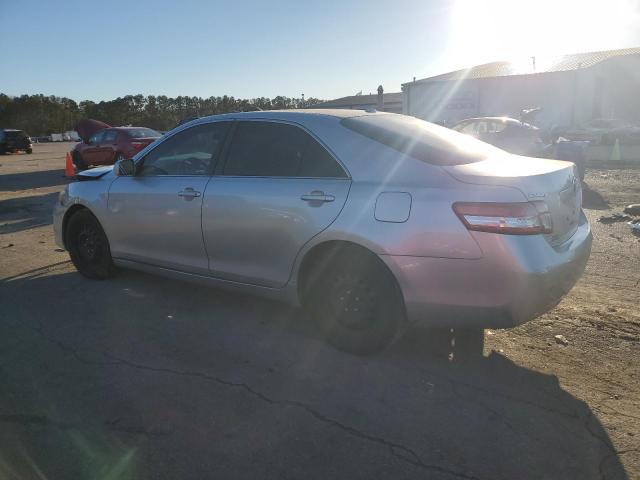 Photo 2 from auction – 2011 TOYOTA CAMRY BASE with VIN 4T1BF3EKXBU690589