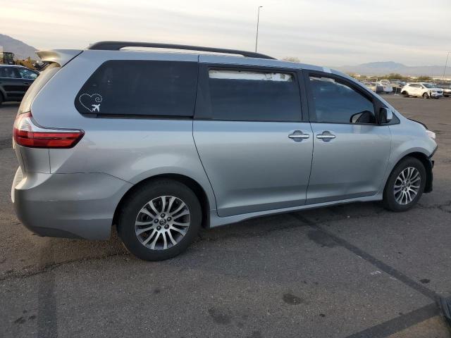 Zdjęcie 3 z aukcji – 2018 TOYOTA SIENNA z VIN 5TDYZ3DC3JS952360