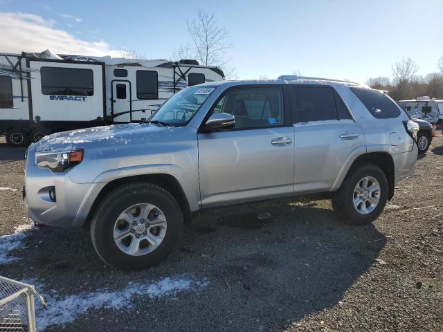 TOYOTA 4RUNNER SR 2017 with VIN JTEBU5JR1H5449253 - Photo from auction